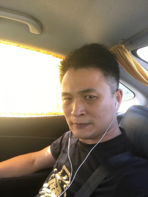 罗的第二张照片--德化婚介网