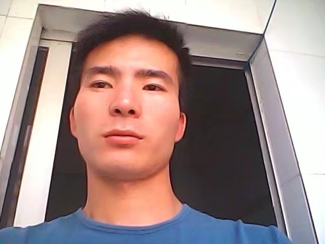 冰冻水果郎的第一张照片--德化婚介网