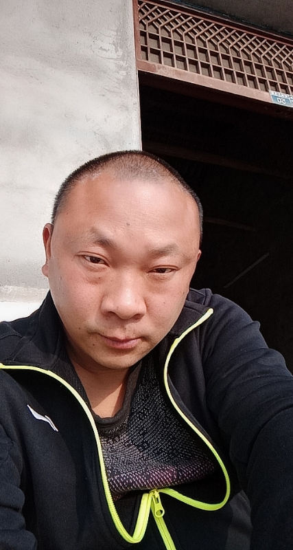 马克的第一张照片--德化婚介网