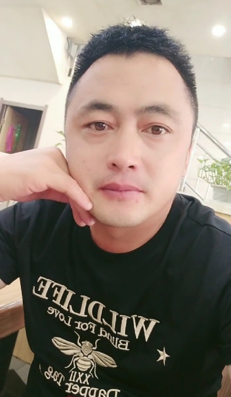 廖艾德的第一张照片--德化婚介网
