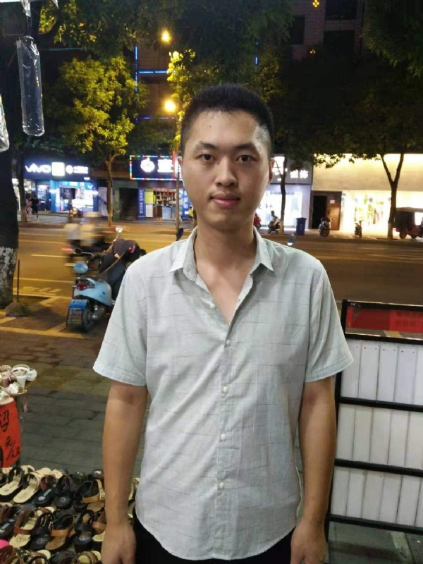 单身的雄鹰的第一张照片--德化婚介网