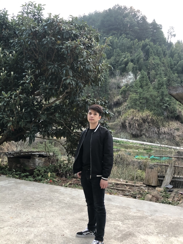 随遇而安的第一张照片--德化婚介网