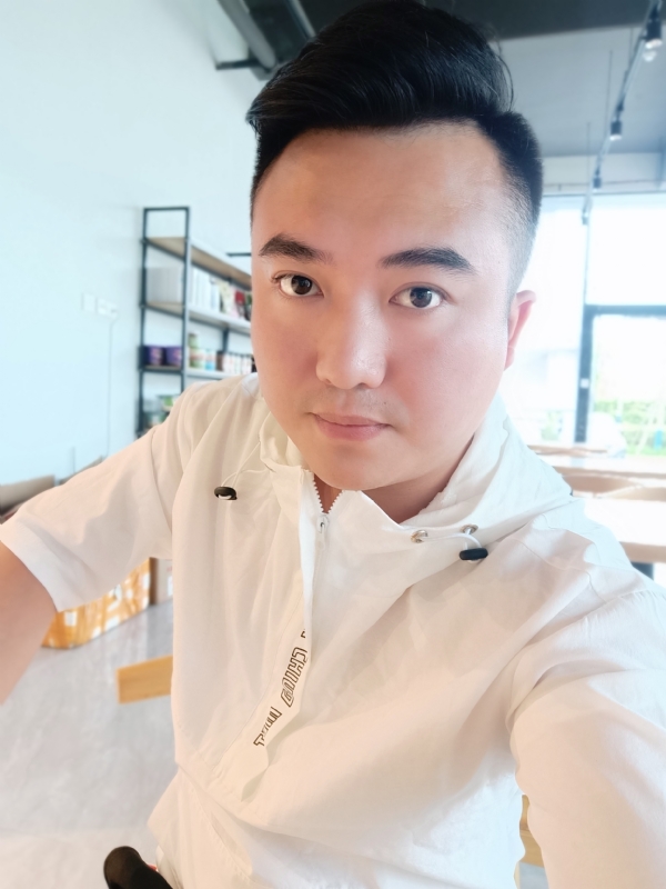 王先生的第一张照片--德化婚介网