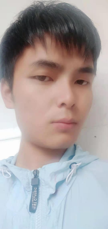 安静的男生的第一张照片--德化婚介网