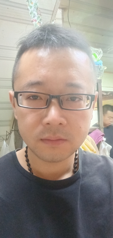 雅痞的第二张照片--德化婚介网