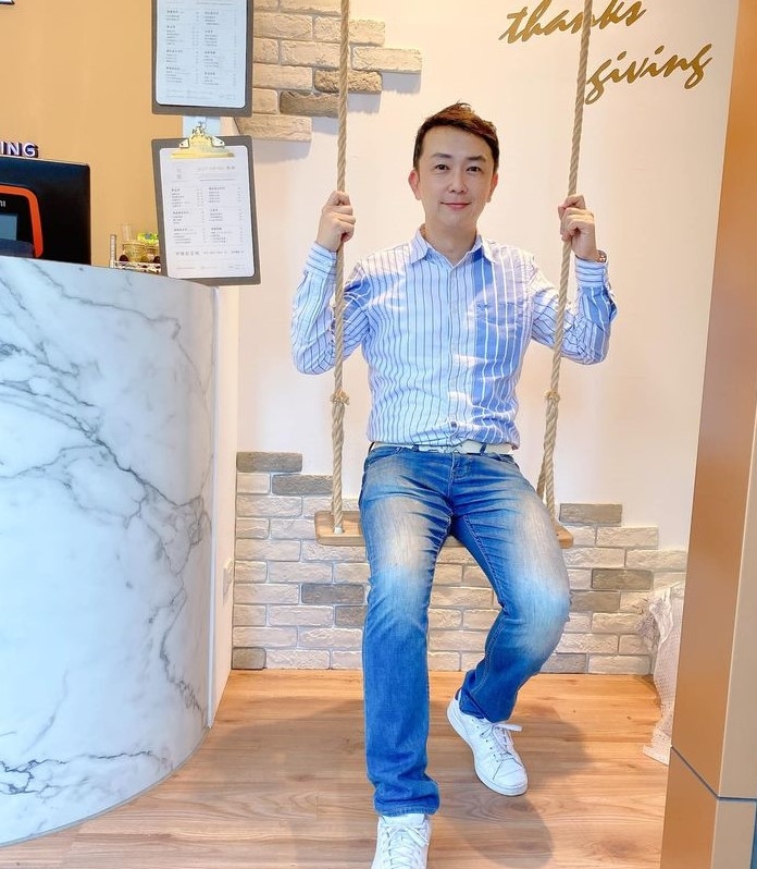 陈道明的第四张照片--德化婚介网