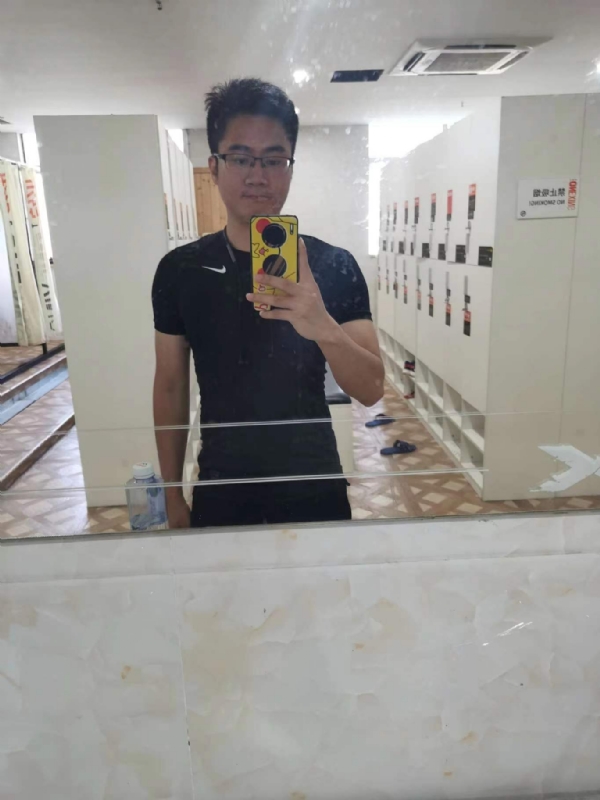 习惯发呆的第一张照片--德化婚介网