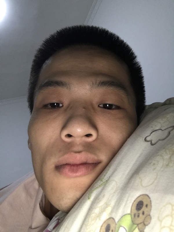直男的第一张照片--德化婚介网