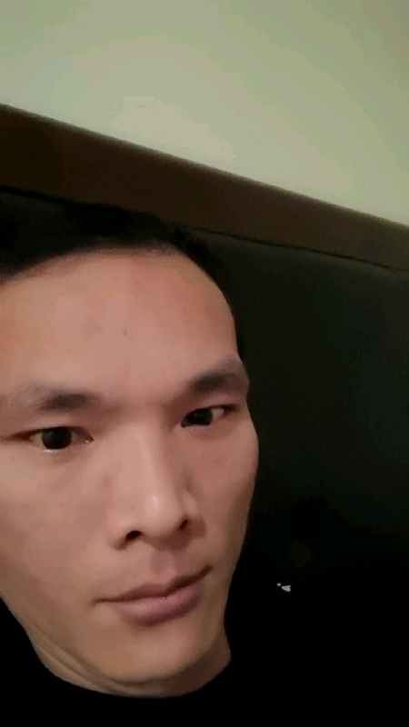 只影向谁去的第三张照片--德化婚介网