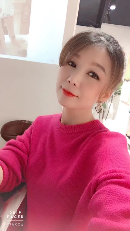 刺猬的优雅的第一张照片--德化婚介网