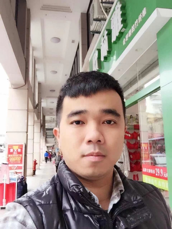 小小怪兽的第一张照片--德化婚介网