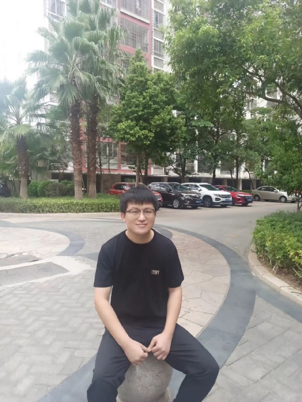 等闲的第三张照片--德化婚介网