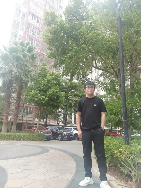 等闲的第四张照片--德化婚介网