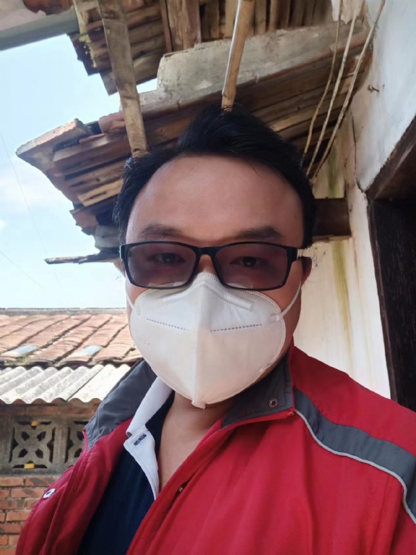 如影随形的第一张照片--德化婚介网